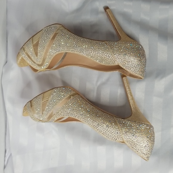 LAUREN LORRAINE SPARKLE PEEP TOE HEELS - Picture 4 of 9